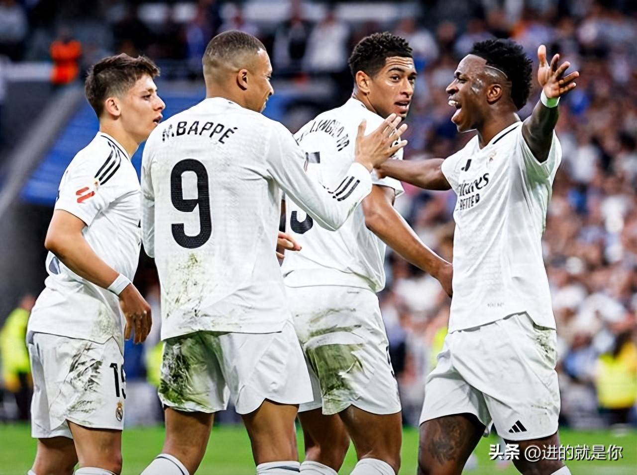 关于皇马后防稳固不失,赢得胜局的信息 关于皇马后防稳固不失,赢得胜局的信息