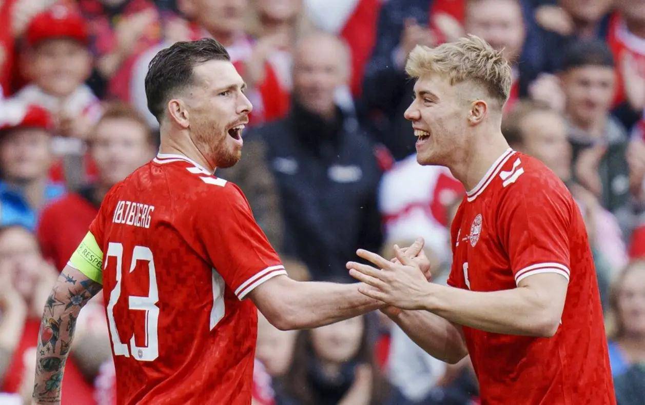 塞尔维亚豪取胜利，稳坐小组榜首的简单介绍