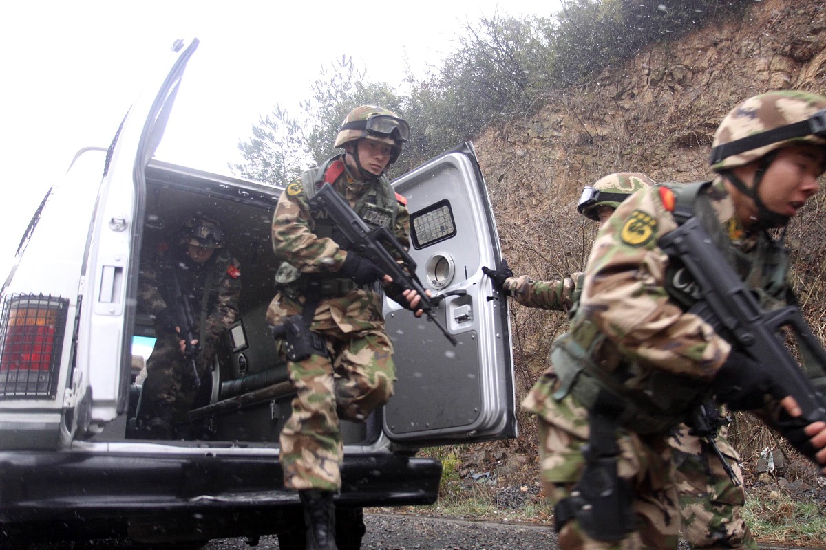 开云体育app-新疆天山雪豹队员状态火热，备战胜利的简单介绍