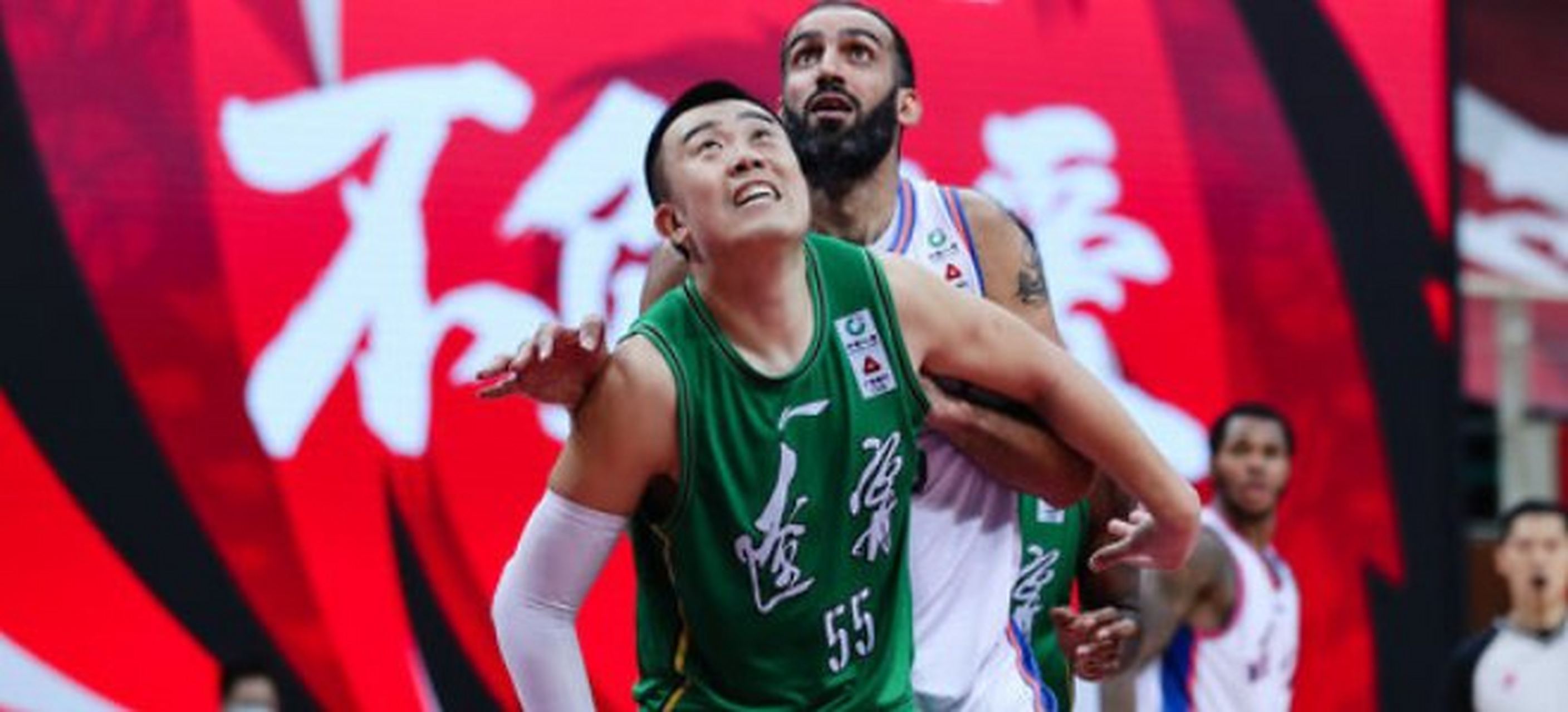 开云体育官网-海南男篮击败对手，保持连胜