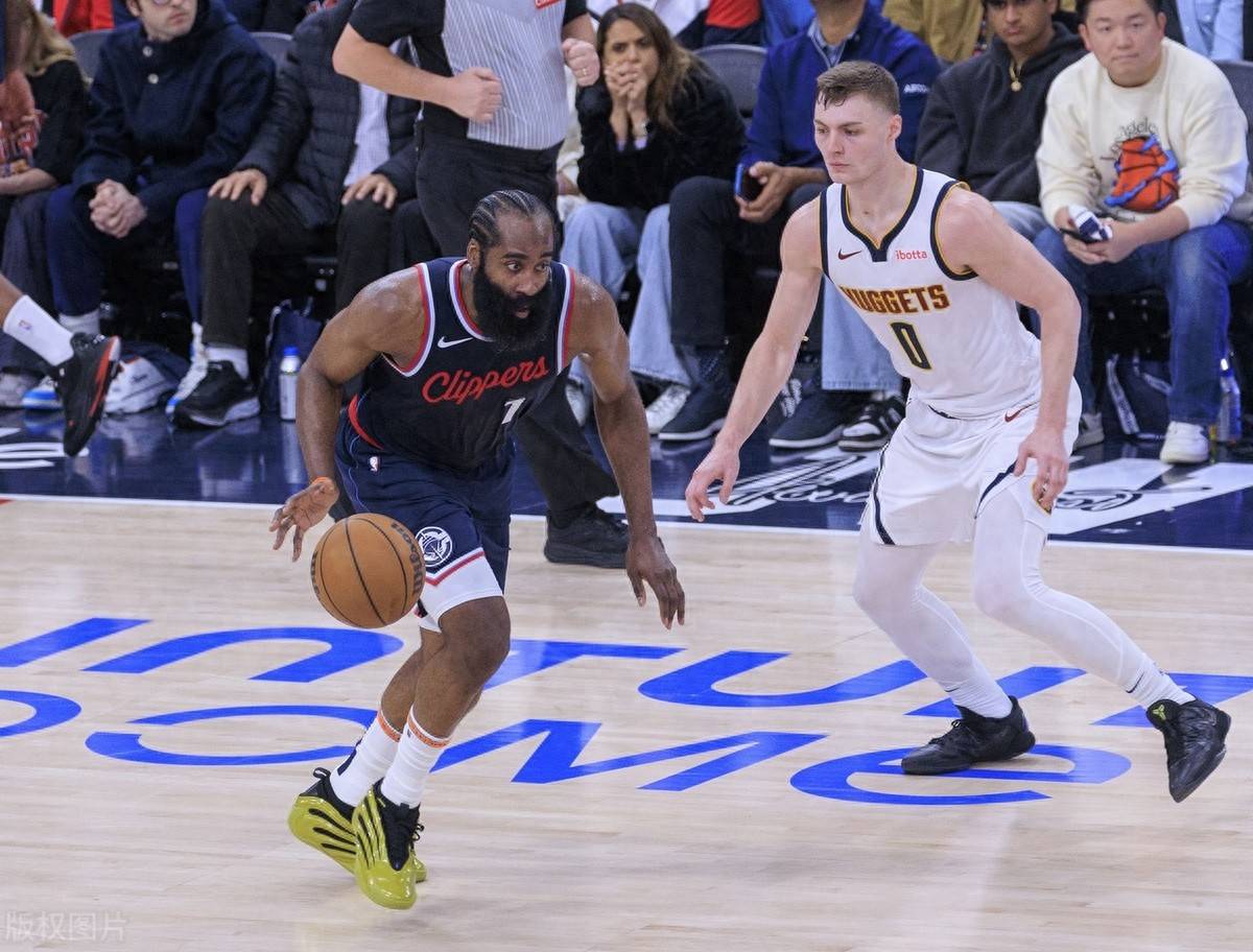 开云体育中国官网-快船队一鼓作气，将开拓者队踢出西部半决赛