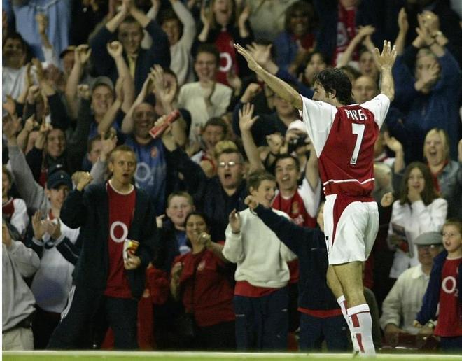 关于阿森纳2-0力克南安普顿,温格连续6场不败的信息 关于阿森纳2-0力克南安普顿,温格连续6场不败的信息