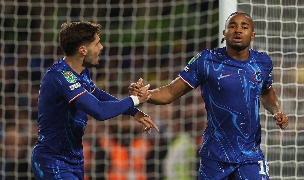 开云体育官方入口-联赛热度正上升，球队备战欧洲足球盛事的简单介绍