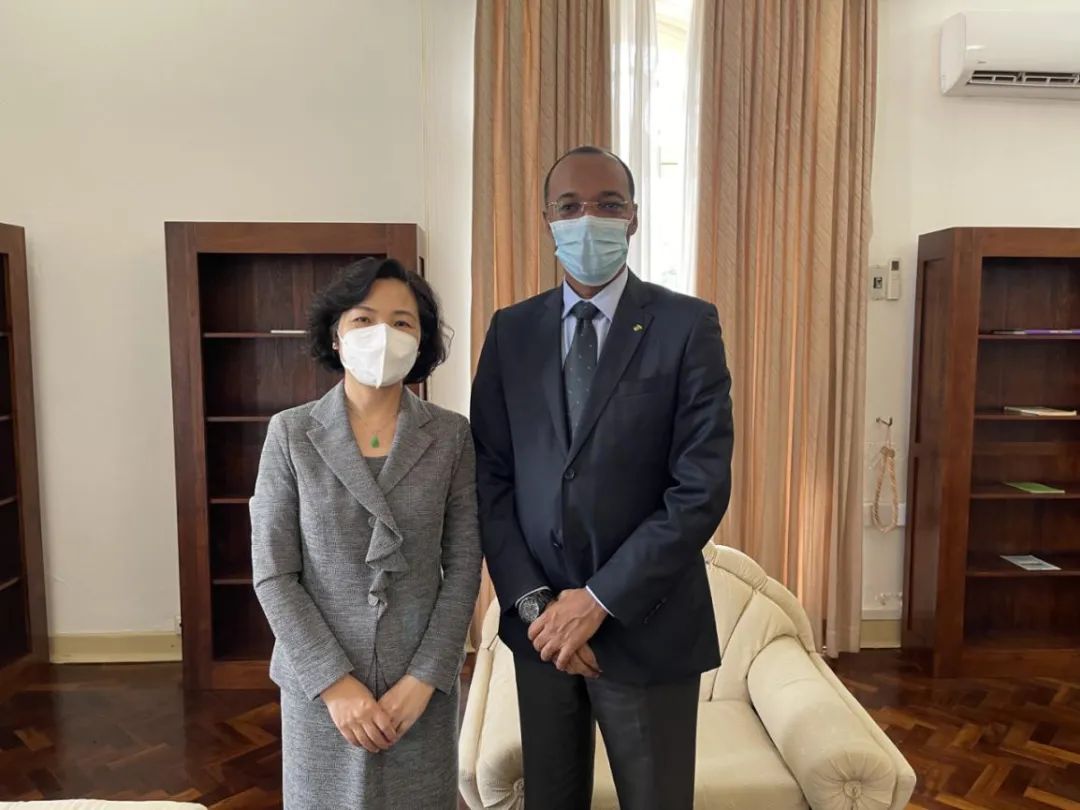 圣多美和普林西比篮球联盟正在招募新球员加入各队的简单介绍 圣多美和普林西比篮球联盟正在招募新球员加入各队的简单介绍